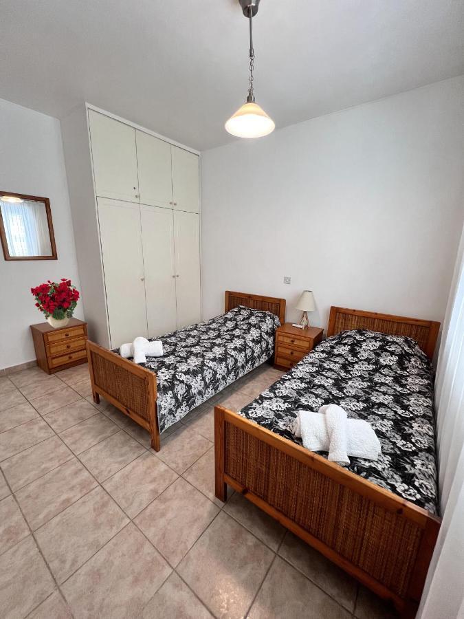 Pafia Sunbeach Townhouse Paphos 外观 照片